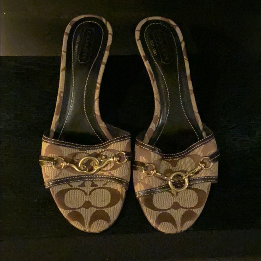 Coach shoes - Picture 3 of 4